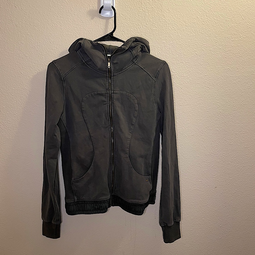 ✨2/$12✨GAS Zip Up Hoodie